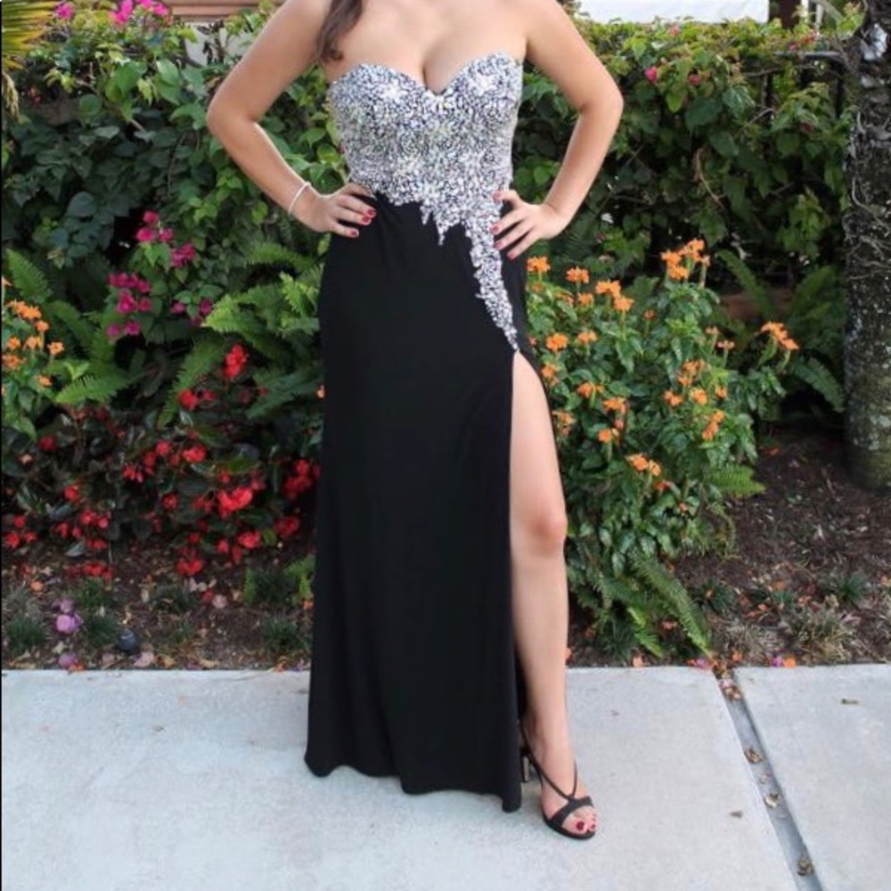 Prom dress Size Medium